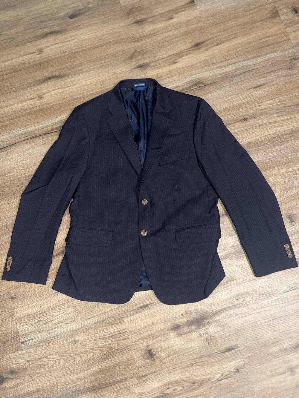 Biltmore Mens Suit Jacket Blazer 42S Navy Blue Pinstripe Wool Blend 2 Button